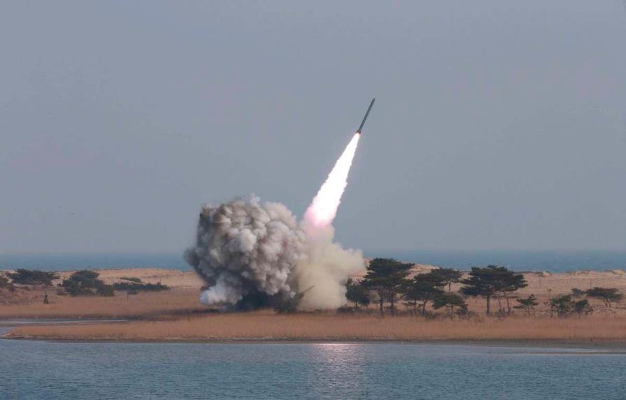 Corea del Norte dice haber lanzado misil antiaéreo, su cuarta prueba en tres semanas