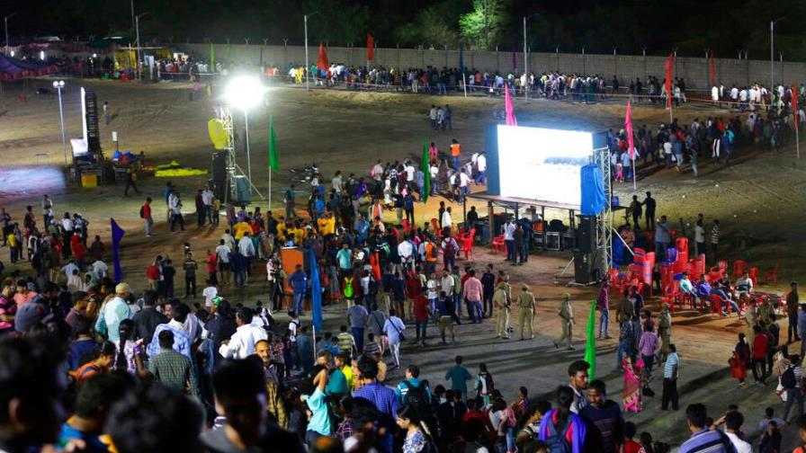 India suspende lanzamiento de su misión a la Luna por falla técnica