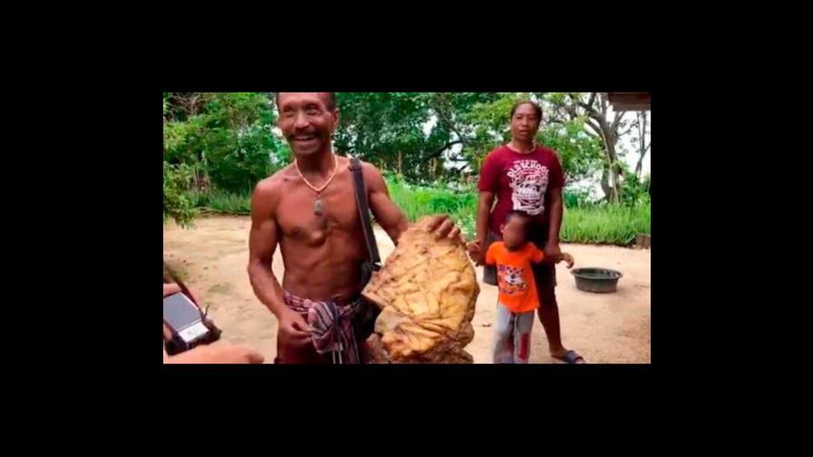 Descubre misteriosa ‘roca’ y queda impactado al descubrir su misterioso origen Descubre misteriosa ‘roca’ y queda impactado al descubrir su misterioso origen