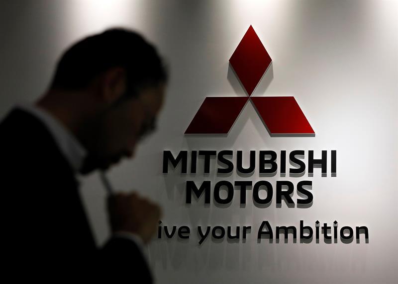 El consejo de administración de Mitsubishi destituye a Ghosn como presidente