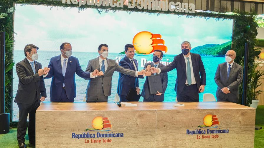 Banreservas respaldará la edición de Fitur 2022 que será dedicada al país