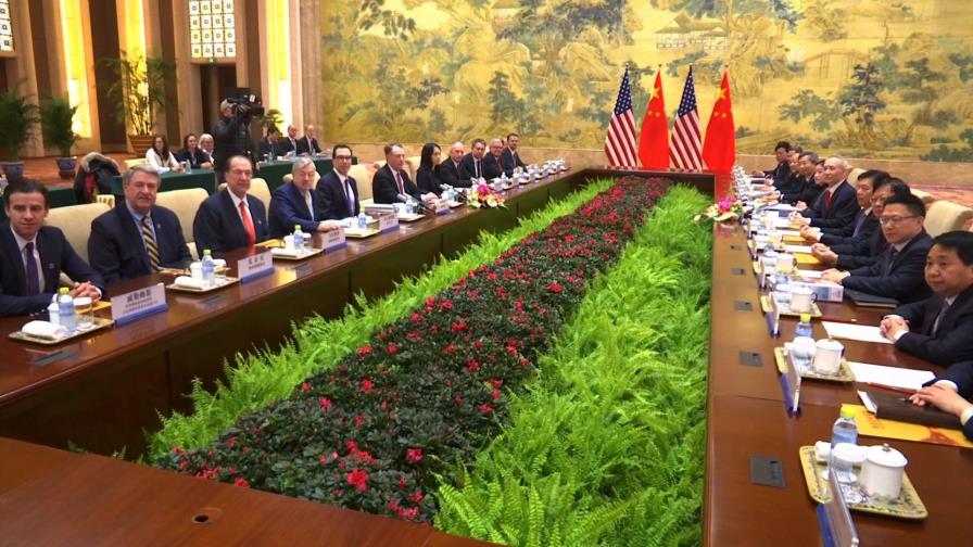 China y EEUU reanudan las negociaciones comerciales en Pekín