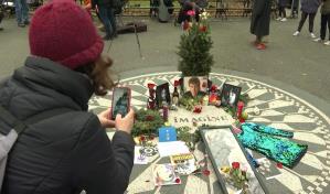 Emotivos homenajes a John Lennon a 40 años de su asesinato