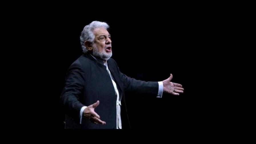 Supuesta víctima dice tener un testigo del acoso de Plácido Domingo