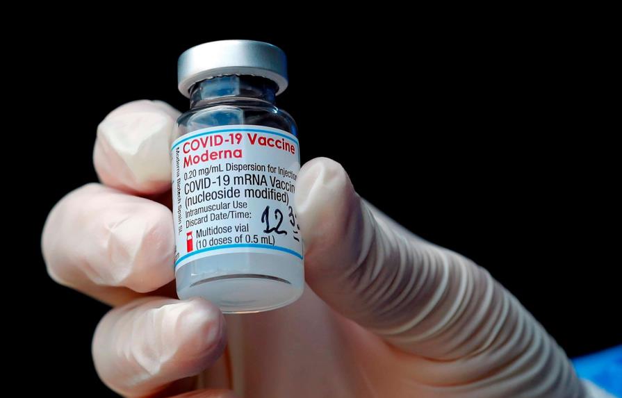 Moderna anuncia la efectividad de su vacuna contra covid-19 para adolescentes