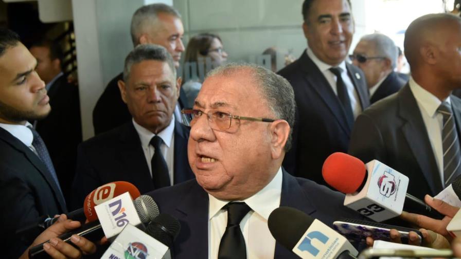 Peralta y Monchy Fadul dicen PLD acatará método que use la JCE en próximas elecciones Peralta y Monchy Fadul dicen PLD acatará método que use la JCE en próximas elecciones