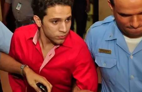 Dictan prisión domiciliaria a hijo del comentarista Ernesto Fadul 