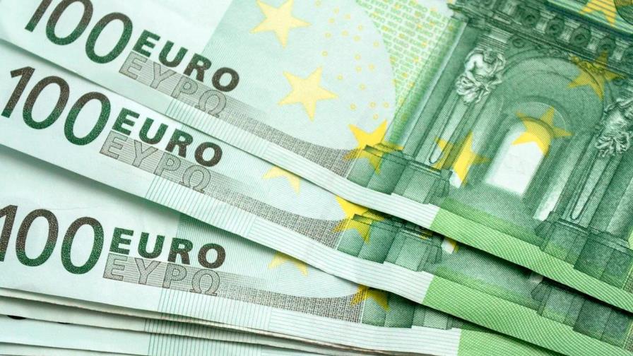 El euro cae tras la subida del interés de la deuda del Tesoro estadounidense El euro cae tras la subida del interés de la deuda del Tesoro estadounidense
