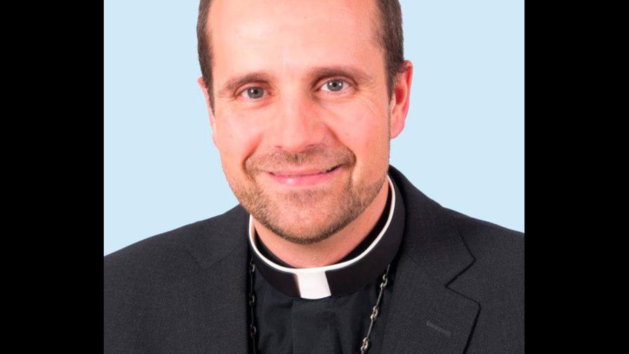 El papa acepta la renuncia del obispo español Xavier Novell El papa acepta la renuncia del obispo español Xavier Novell