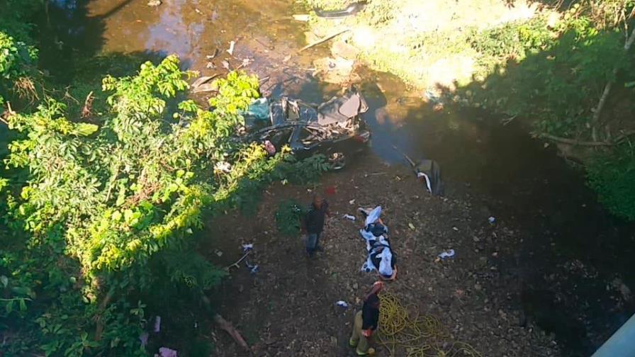 Los seis fallecidos en Monte Plata son identificados como una banda de asaltantes Los seis fallecidos en Monte Plata son identificados como una banda de asaltantes