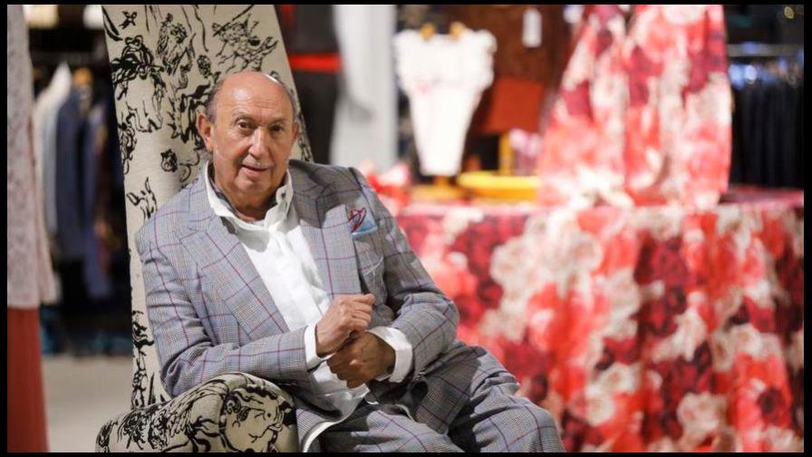 ‘Montesinos Íntimo’, el documental que repasa 50 años de culto a la moda