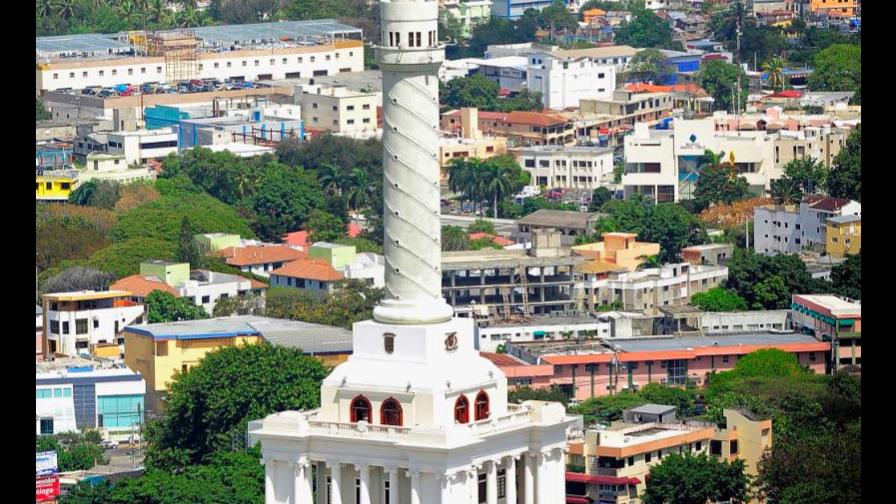 Clínicas abarrotadas en Santiago, mientras se alcanzan cifras récord de COVID en el Cibao