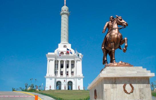 En Santiago conmemoran el 157 aniversario de la Restauración