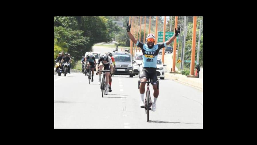 Edwin Morel gana la etapa; Yurgen Ramírez sigue liderando la Vuelta Independencia