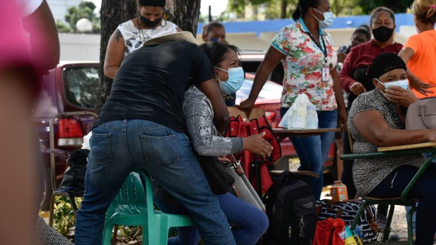 “¡Madre, me dejaste!”, dice mujer desesperada tras muerte de su progenitora por COVID-19 “¡Madre, me dejaste!”, dice mujer desesperada tras muerte de su progenitora por COVID-19