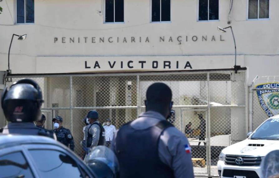 Cinco presos y un policía resultaron heridos durante motín en cárcel de La Victoria