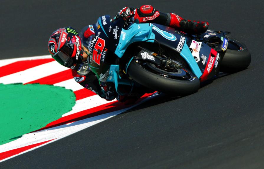 Quartararo y las Yamaha dominan los libres del GP de San Marino 