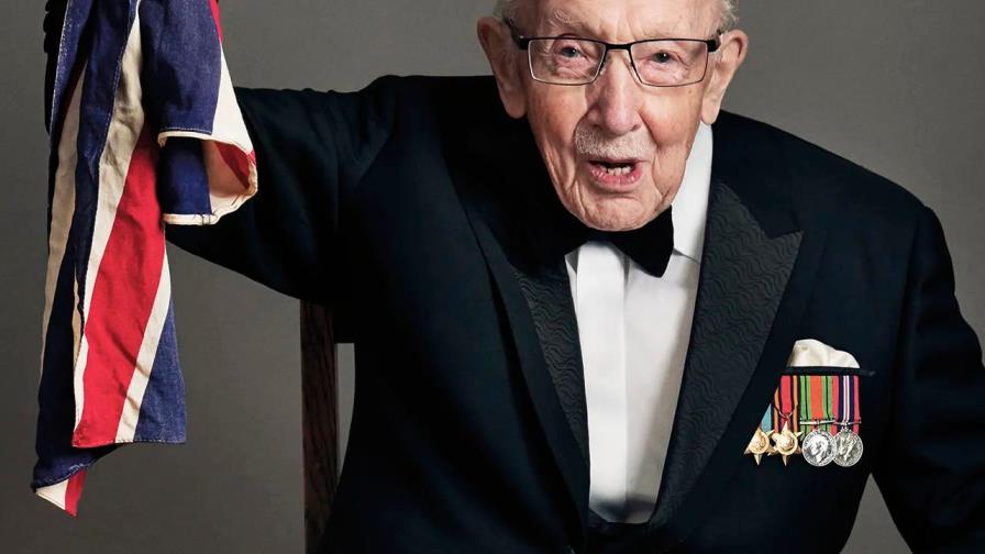 Funeral del veterano de guerra que recaudó millones para la sanidad británica