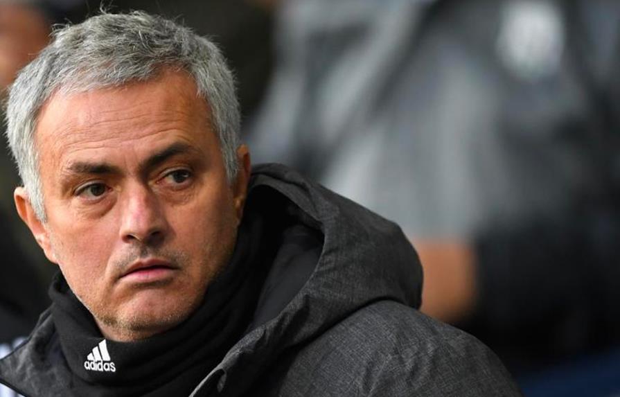 El Manchester despide a Mourinho tras desplome del equipo
