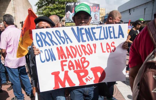 Movimientos dominicanos apoyan a Nicolás Maduro