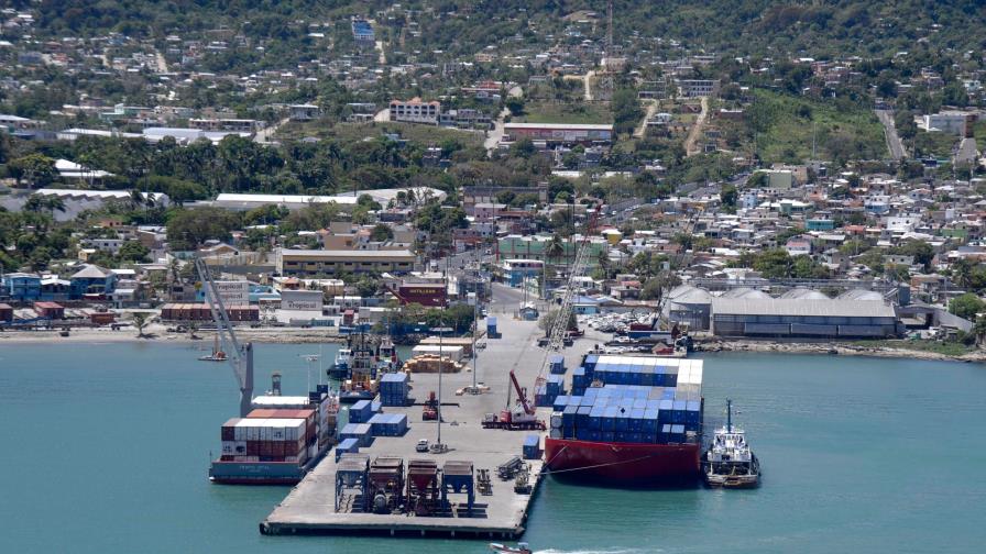 Hermetismo rodea supuestas anomalías en administración puerto de Puerto Plata