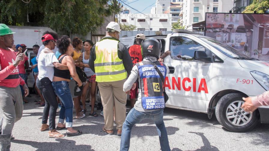 Haitiano  muere al caer sobre una varilla