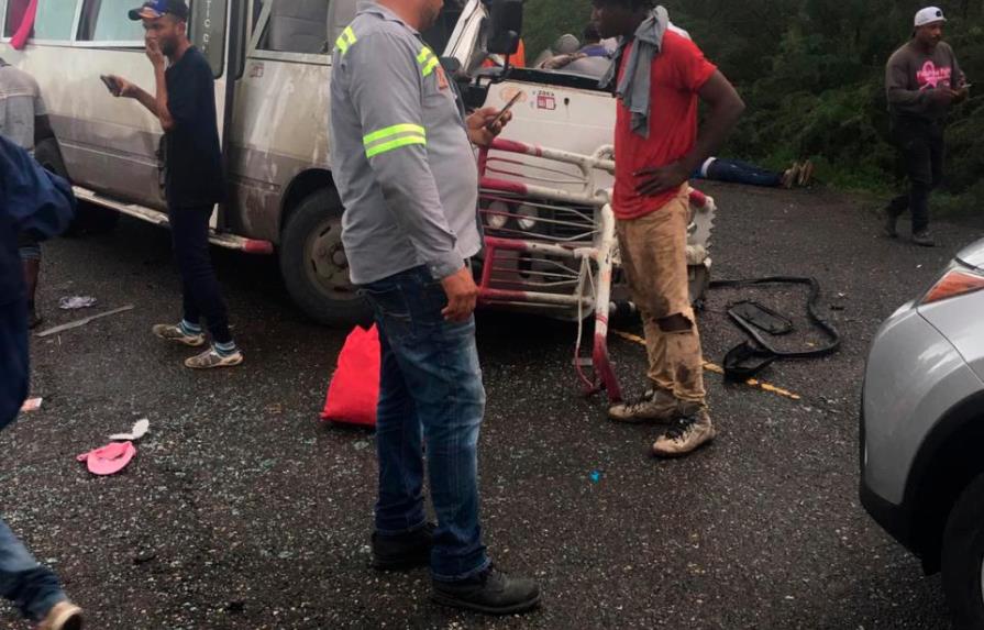 Accidente en carretera Montecristi-Dajabón deja dos muertos y varios heridos
