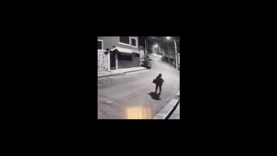 Policía busca determinar si hubo participación de madre en muerte de joven calcinada en SDE