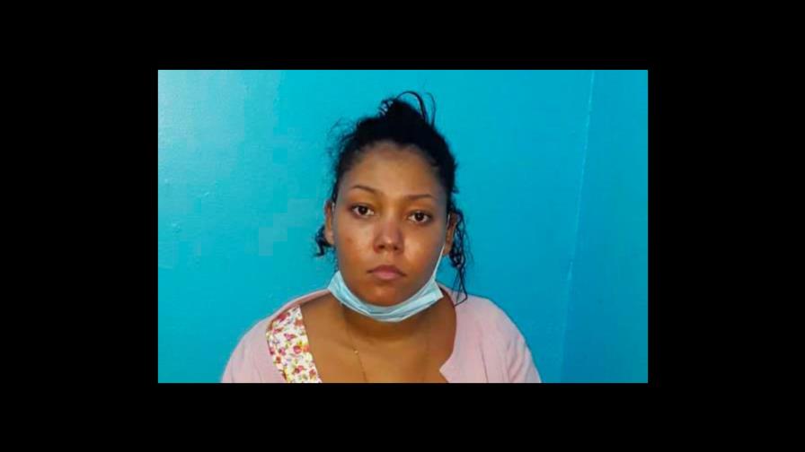 Dictan prisión preventiva a mujer que estranguló hombre ayudada por hermano menor 