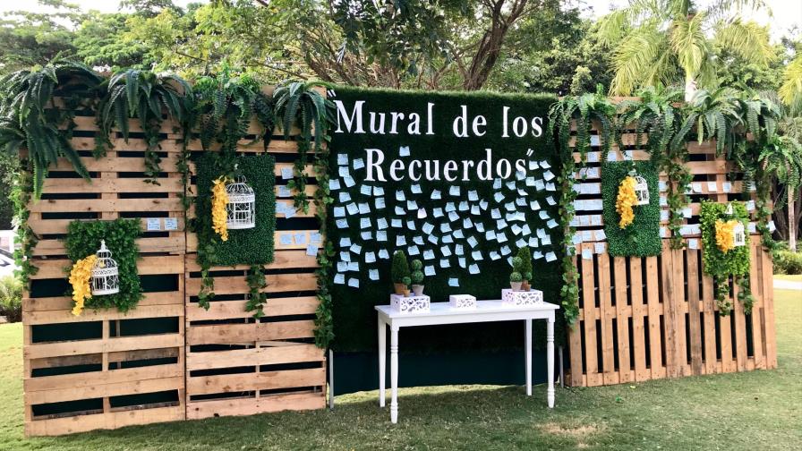 Un mural para conmemorar el día de los fieles difuntos