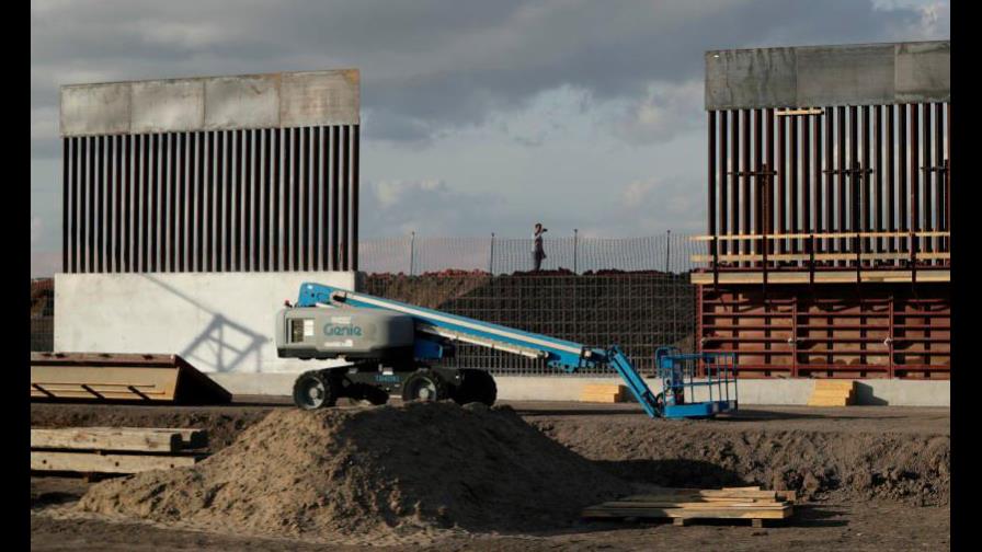 Biden recupera 2,200 millones de dólares que Trump desvió para erigir el muro