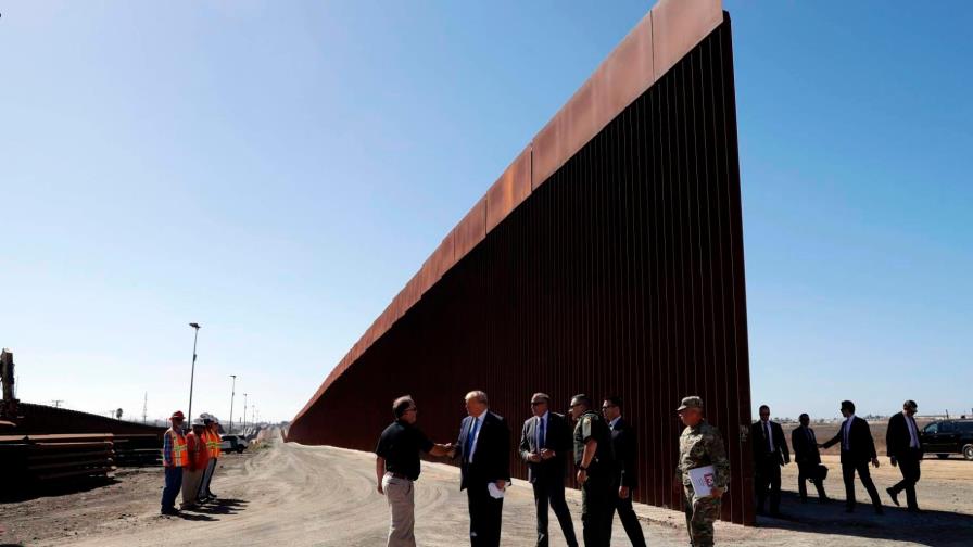 Trump desvía US$ 3.8 millones del Pentágono para construcción de muro Trump desvía US$ 3.8 millones del Pentágono para construcción de muro