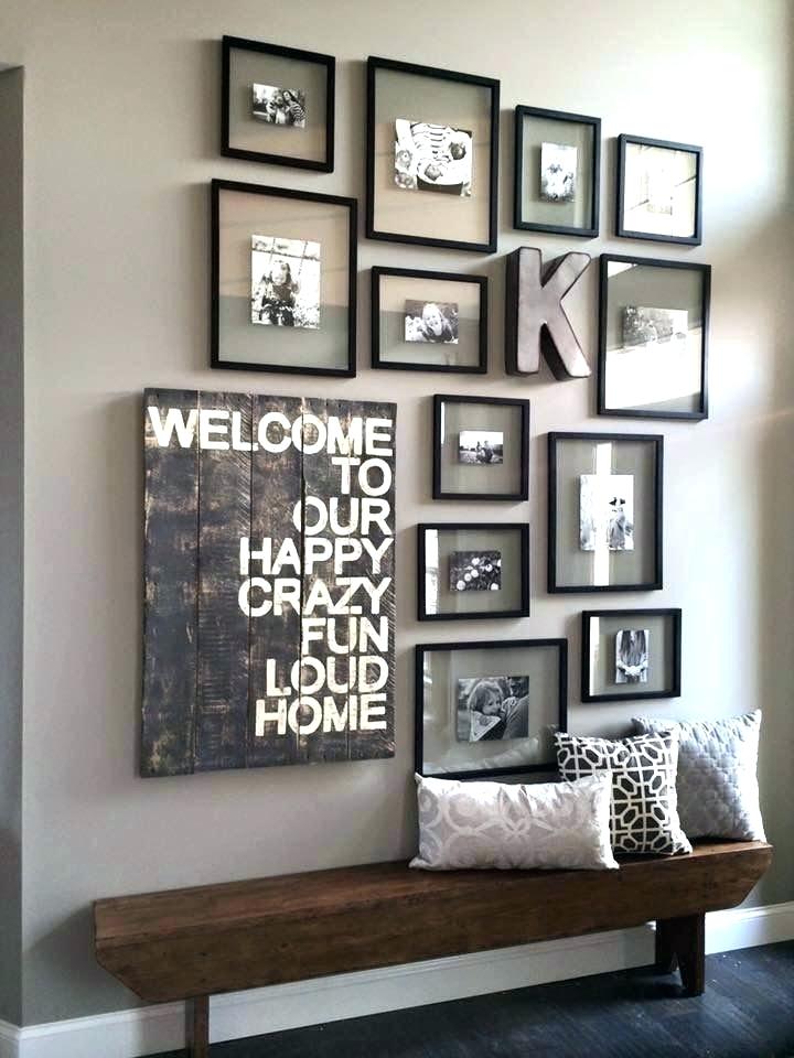 Museo: si te consideras amante de las fotografías, una entrada así es genial para colocar esas fotos de la familia, viajes o lugares.