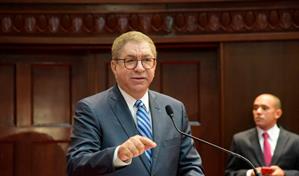 Recordarán en una misa a Adriano Miguel Tejada, exdirector de Diario Libre