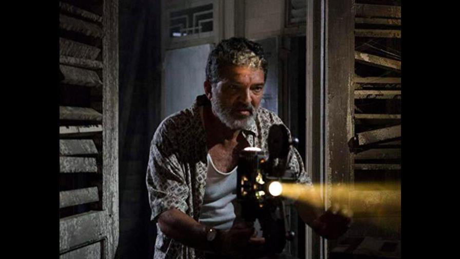 “El proyeccionista” de José María Cabral recibe mención a Mejor Película en Colombia 