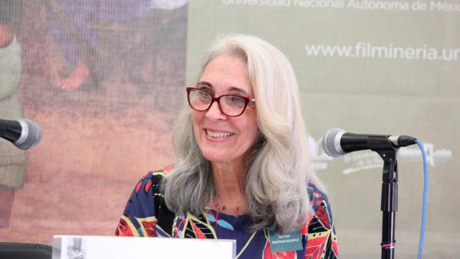 Myra M. Medina, una maestra dominicana que se destaca en EE.UU.