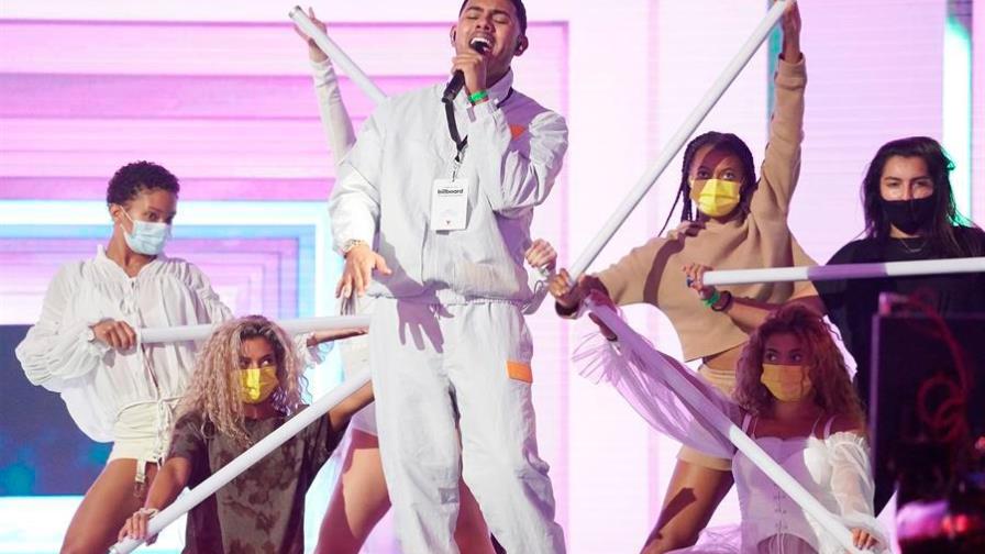 Myke Towers anuncia su primer gran concierto como solista en Puerto Rico