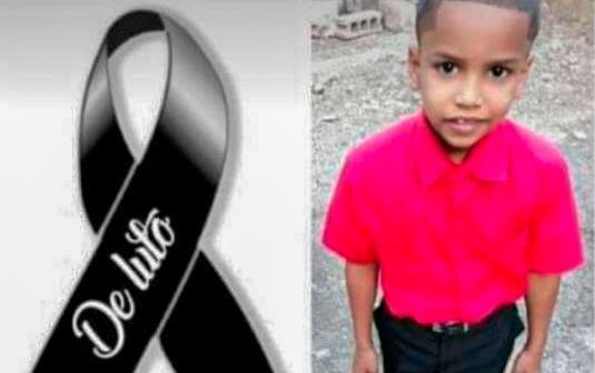 Niño hallado muerto en La Vega se ahorcó jugando, según vecinos 
