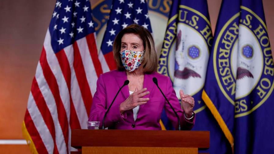 Líderes demócratas del Congreso de EEUU piden a Pence la destitución de Trump