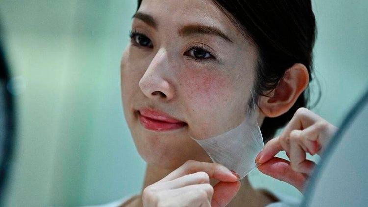 Lanzan en Japón un cosmético en espray que crea máscara de nanofibras