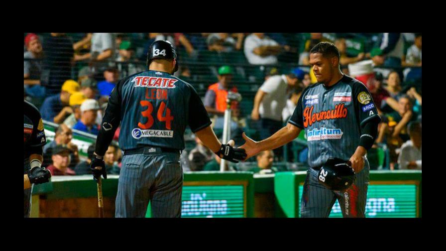 Con 12  imparables, los Tomateros de Culiacán logran triunfo