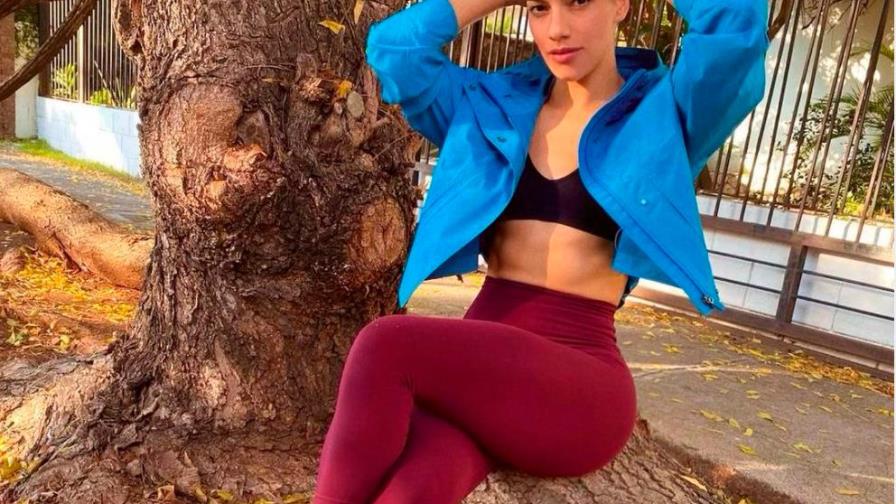 Nashla Bogaert comparte su rutina fitness para practicar en casa