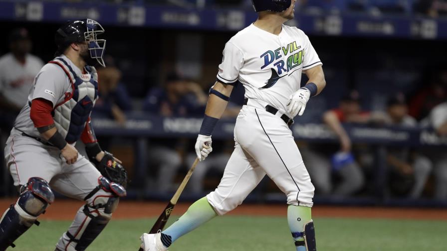 Tampa vuelve a ganar en el 11mo y avanza a la postemporada Tampa vuelve a ganar en el 11mo y avanza a la postemporada