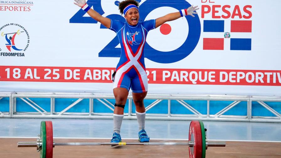 Novas y Ortiz salvan la actuación dominicana