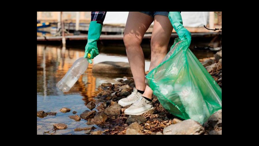 Nueva York quiere prohibir plásticos de un solo uso y envases de poliestireno