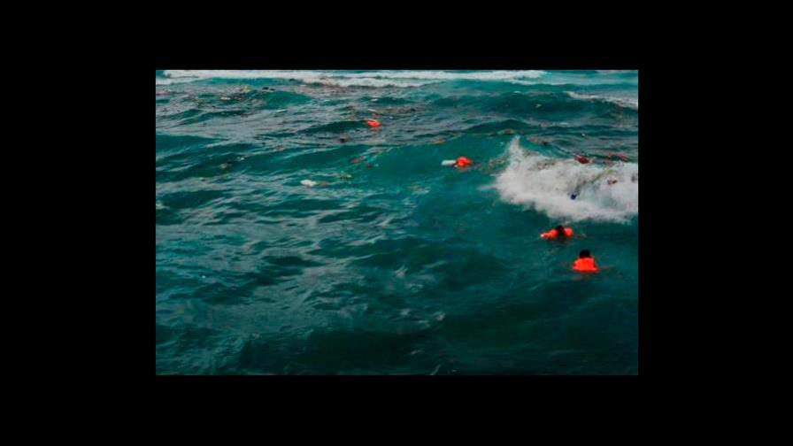 Organismos de seguridad intentan rescatar 47 personas en costas de Samaná