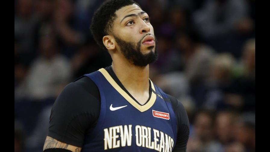 Anthony Davis solicitó a Pelicans su canje