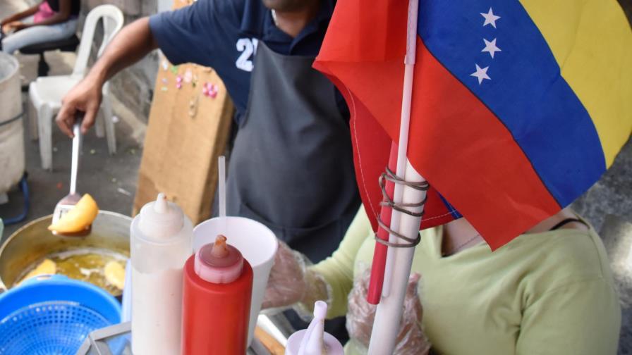 Venezolanos superaron a los haitianos en obtención de residencias dominicanas en 2018