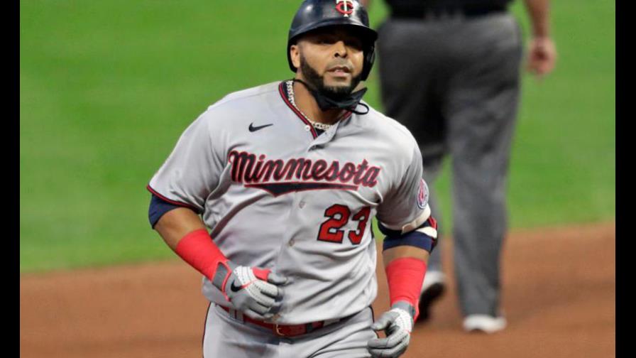 Jonrones de Nelson Cruz y Miguel Sanó encaminan a Mellizos al triunfo Jonrones de Nelson Cruz y Miguel Sanó encaminan a Mellizos al triunfo