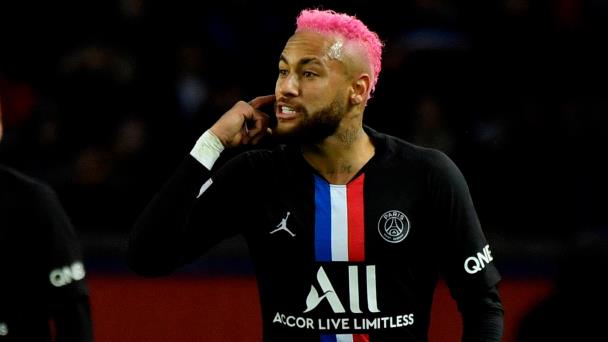 Modelo Najila estudia demandar a Neymar en París por violación y explotación